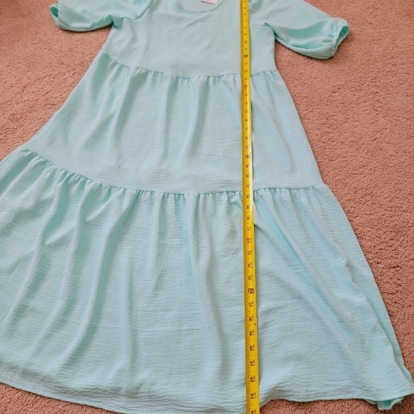 NWT NVIU Ariel Midi Dress - Picture 7 of 12